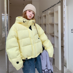 黄色今年流行超火的连帽羽绒服女2025冬季新款加厚保暖短款面包服图片