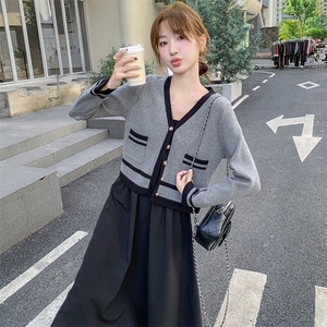 小香风针织开衫吊带连衣裙套装女2025春新款温柔风气质显瘦两件套图片