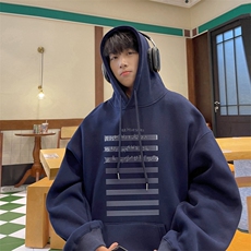 藏青色