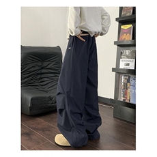 藏青色