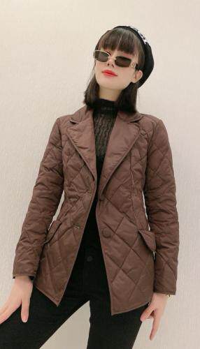 轻薄短款西装羽绒服外套欧货网红款，女装西装，茗格拉
