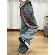 蓝色
