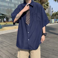 蓝色