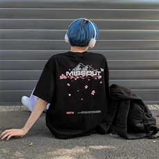 黑色