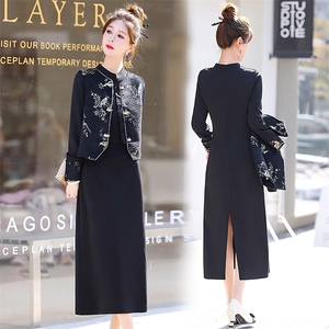 新中式连衣裙2025春新款高级感小香风气质马甲黑色长袖打底套装裙，女装套装/套裙，奕薇雅