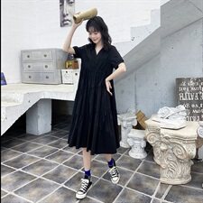 黑色