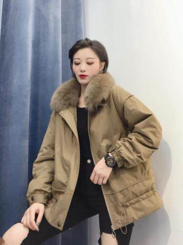 冬季新款真毛领派克服，女装，琼卿格