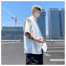 白色