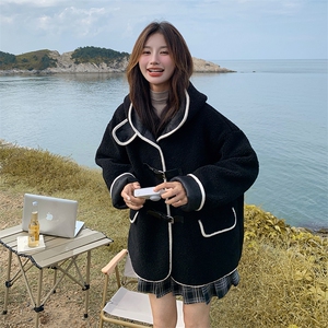黑色连帽羊羔毛外套女2025秋冬新款慵懒风宽松显瘦小个子加厚大衣图片