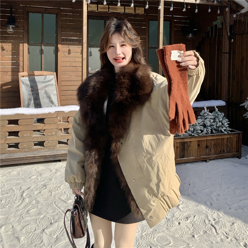 大毛领卡其色座山雕派克羽绒服女冬超好看高级感加绒加厚工装外套,女装羽绒服,2C159