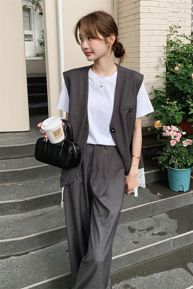 灰色高级感蕾丝拼接西装马甲套装女2025春季新款轻熟风西裤两件套,女装套装/套裙,秋水欣儿
