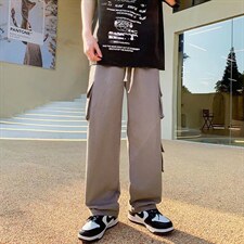 灰色