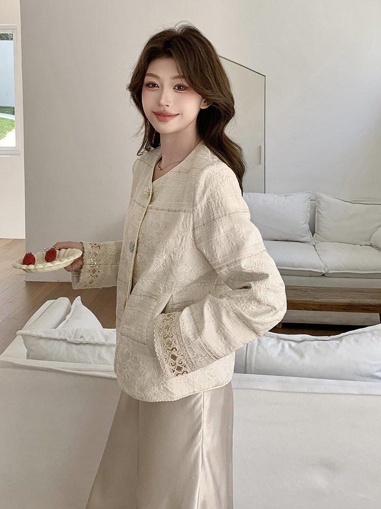 上重工刺绣提花时尚外套春季中国甜美宽松单件圆领单排扣2025,女装短外套,浙宝208A