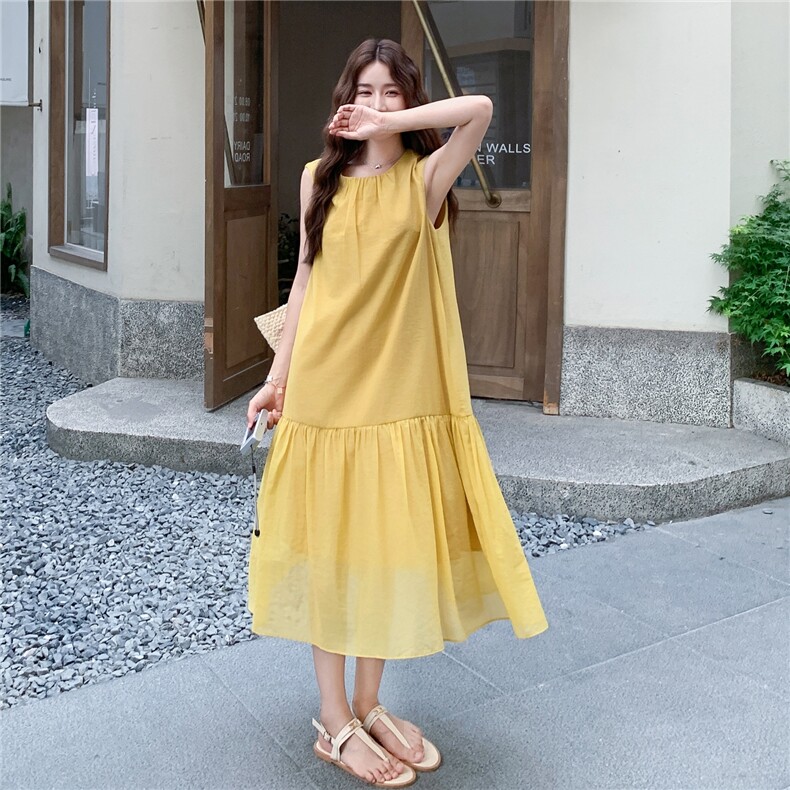 法式黄色无袖连衣裙女2025新款夏日氛围感气质漂亮度假风背心长裙图片
