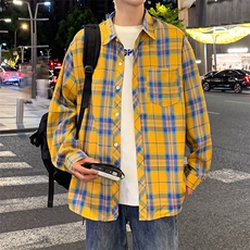 黄色