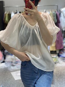 新款洋气V领后背系绳小心机小衫图片