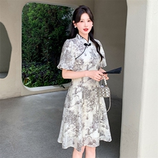 现货高级感棋牌夏季时尚衣裙气质显瘦简约大方减龄连衣裙女，商品下架区，网红馆