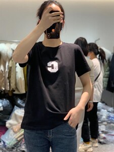 2022年春季新款字母C印花图案百搭短袖T恤图片