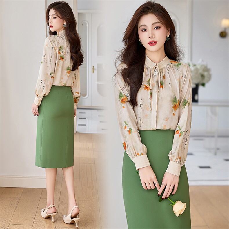 《春装新品》淑女范衬衫花色两件套套裙,女装套装/套裙,魅丽静蓝
