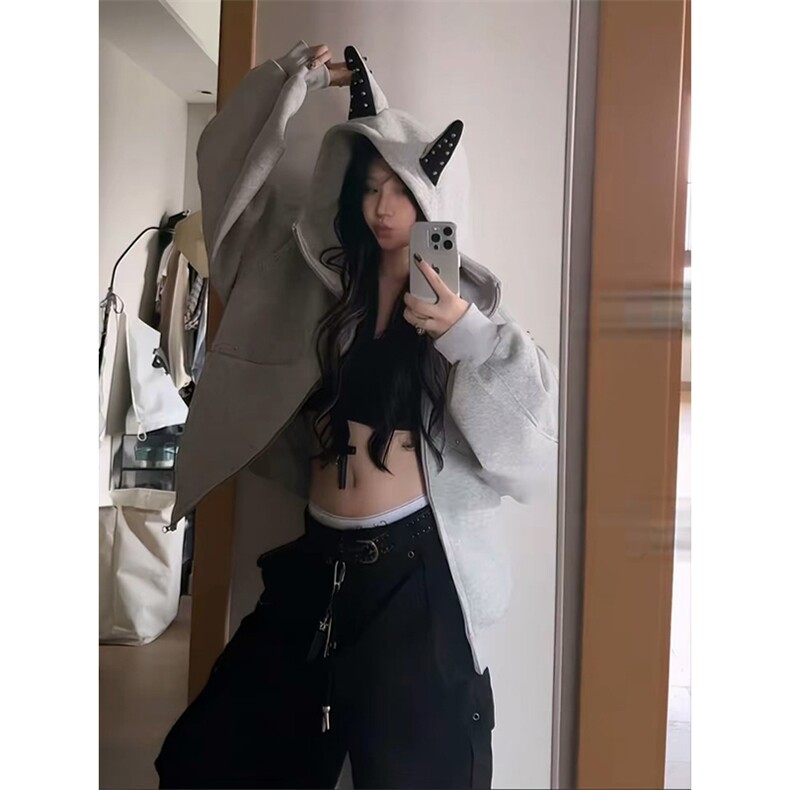 抖音得物高品质26春装美式高街铆钉杜宾犬耳朵开衫卫衣外套W125,女装短外套,电商A486-1