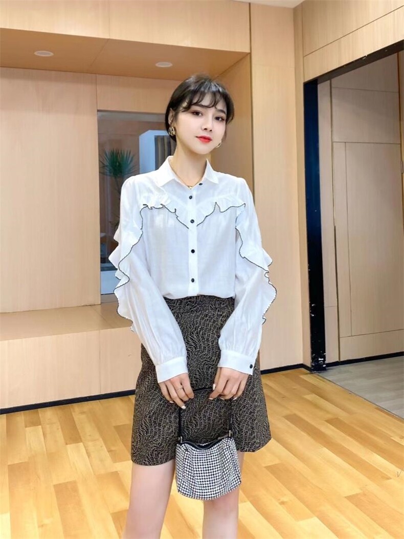 胸前绣花气质款衬衫，女装衬衫，名门秀