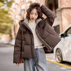 超好看咖色短款羽绒服女2025冬季新款小个子连帽白鸭绒面包服外套，女装羽绒服，梦懿尔