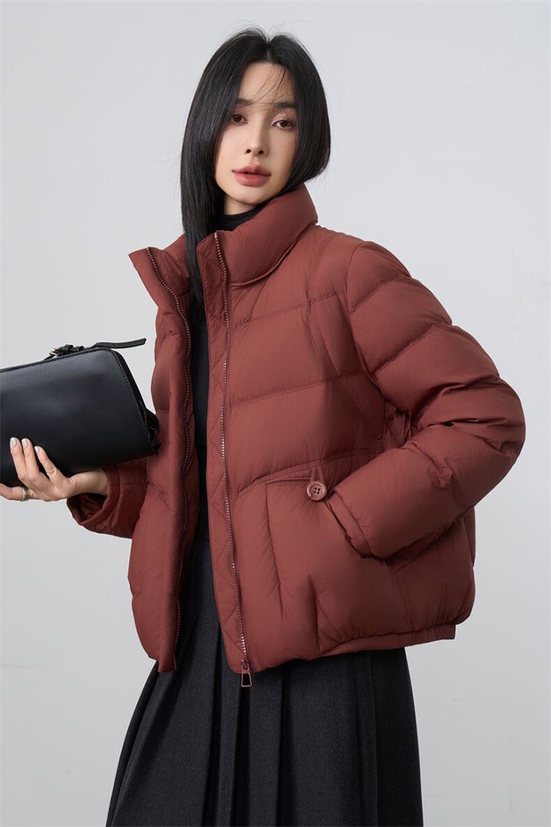 现货2025年冬季新款休闲风羽绒服女90白鸭绒,女装羽绒服,阳光伊恋