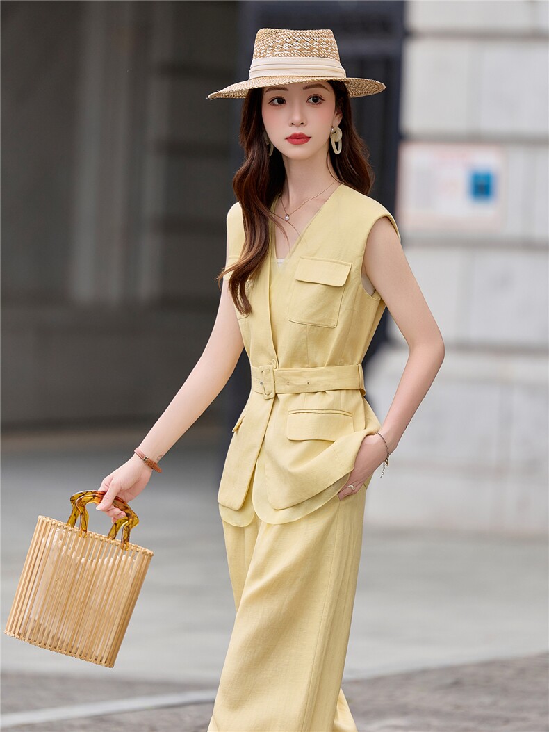 2026夏季时尚麻料显瘦洋气收腰气质女人味奶黄无袖系腰带套装,商品下架区,美沁