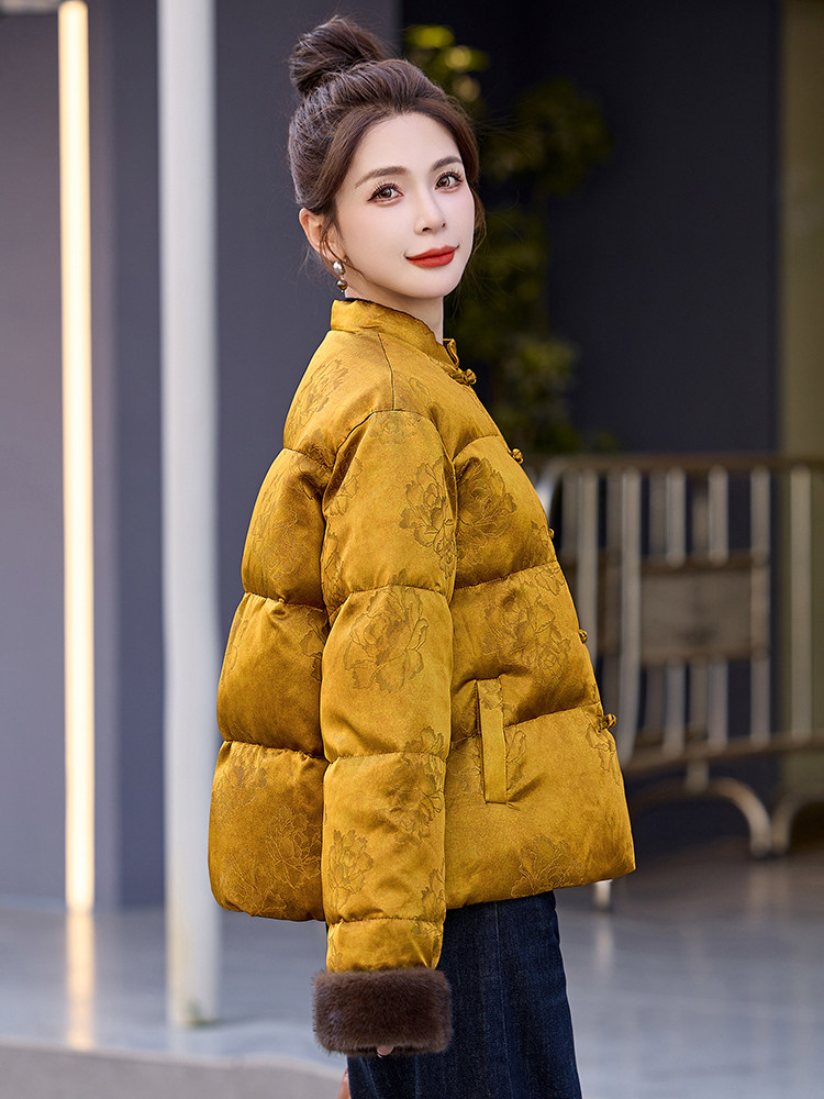新中式风羽绒服女2025冬季新款小个子超好看洋气短款黄色厚外套,女装羽绒服,艾仟回(原伊仟回)