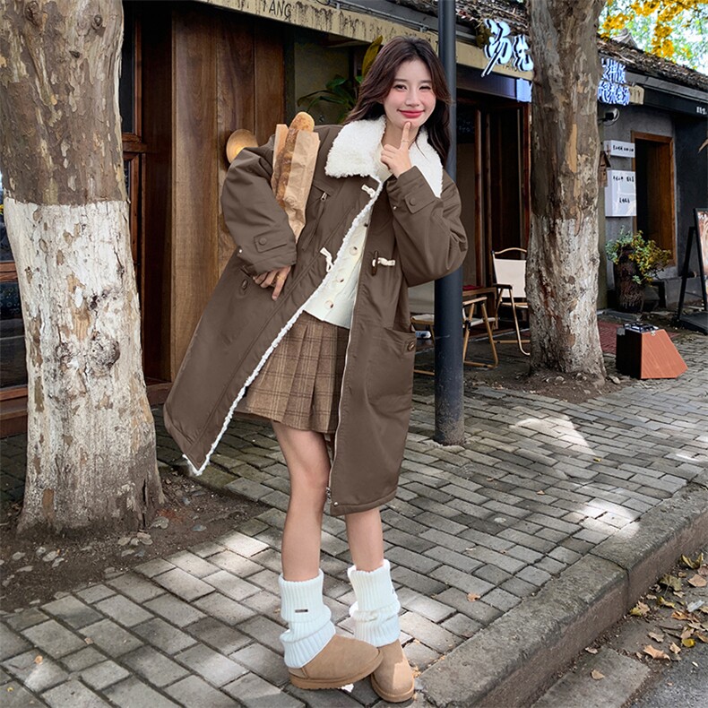 已现货！【新款】韩版宽松休闲派克棉服8823-P210-K298,女装派克服,2C305