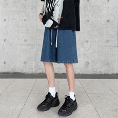 深蓝色