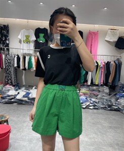 火爆彩色短裤图片