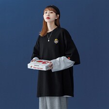黑色