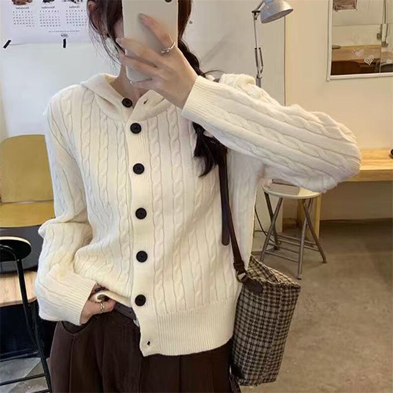 2025年秋季新款百搭连帽衫，女装针织衫/毛衣，萱芳婷羊绒