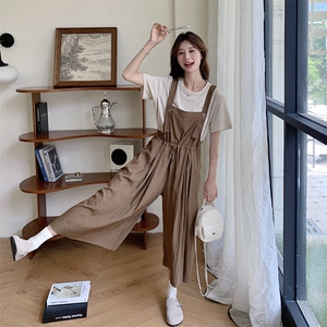 时尚套装女夏季休闲洋气减龄显瘦短袖T恤背带阔腿裤两件套图片