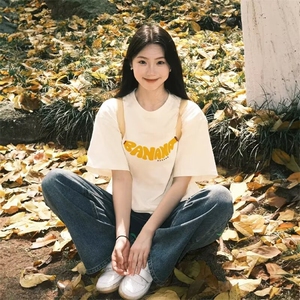 美式复古短袖t恤女夏季2025新款设计感小众宽松显瘦圆领正肩上衣图片