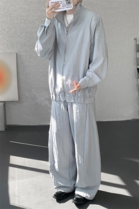 春秋男士韩系设计款牛仔套装割洞提花重工水洗外套牛仔裤套装图片