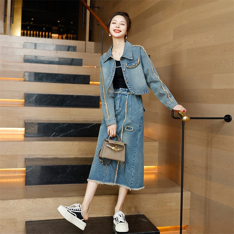 时尚春季牛仔套装裙女 高腰显瘦气质两件套 舒适百搭休闲风图片