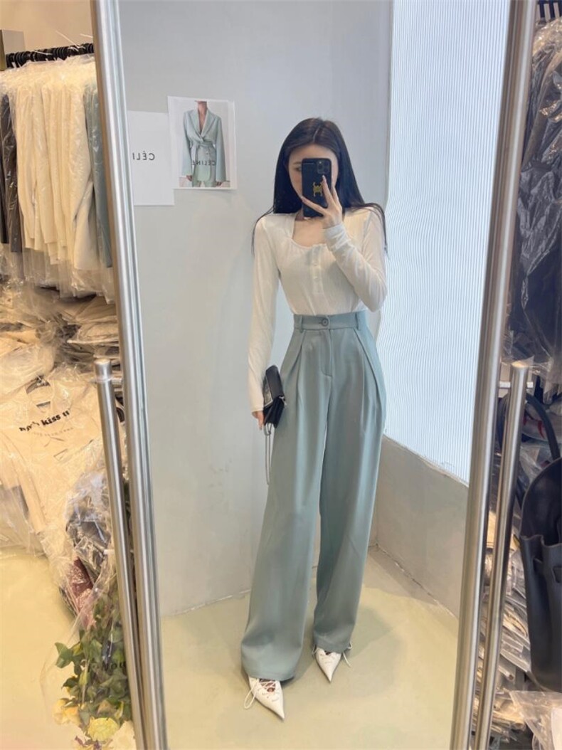 高级感色系套装，女装职业装，m.o