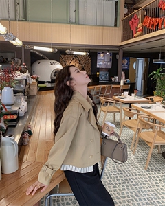 【现货】春秋短款风衣外套女小个子高级感时尚百搭撞色宽松上衣图片