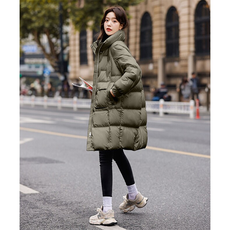 立领羽绒服女中长款2023年冬季新款经典时尚气质百搭连帽保暖外套,女装羽绒服,辉之琳