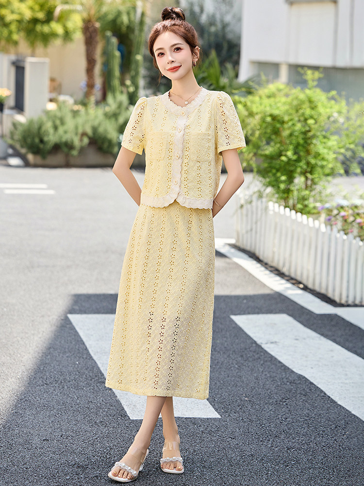 小香风蕾丝套装裙女2025夏季新款气质显瘦刺绣开叉半身裙两件套潮,女装套装/套裙,布芭啦