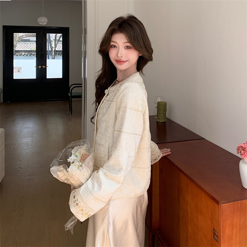 上重工刺绣提花时尚外套春季中国甜美宽松单件圆领单排扣2025,女装短外套,浙宝208A