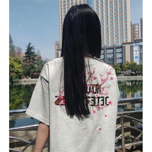 万针全刺绣工艺抖音得物高品质260克重磅纯棉双纱美式高街短袖T恤图片