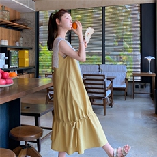 2025巨好看的黄色减龄连衣裙女夏季新款松弛感韩系抽绳无袖A字裙，女装连衣裙，2C166