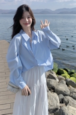 设计款蓝色拼蕾丝衬衣+半裙套装女2025春季新款韩版小个子两件套，女装套装/套裙，2C088