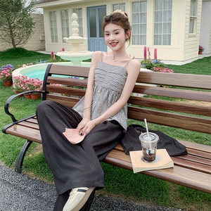 韩系减龄吊带背心阔腿裤套装女2025夏季新款高级感休闲时尚两件套图片