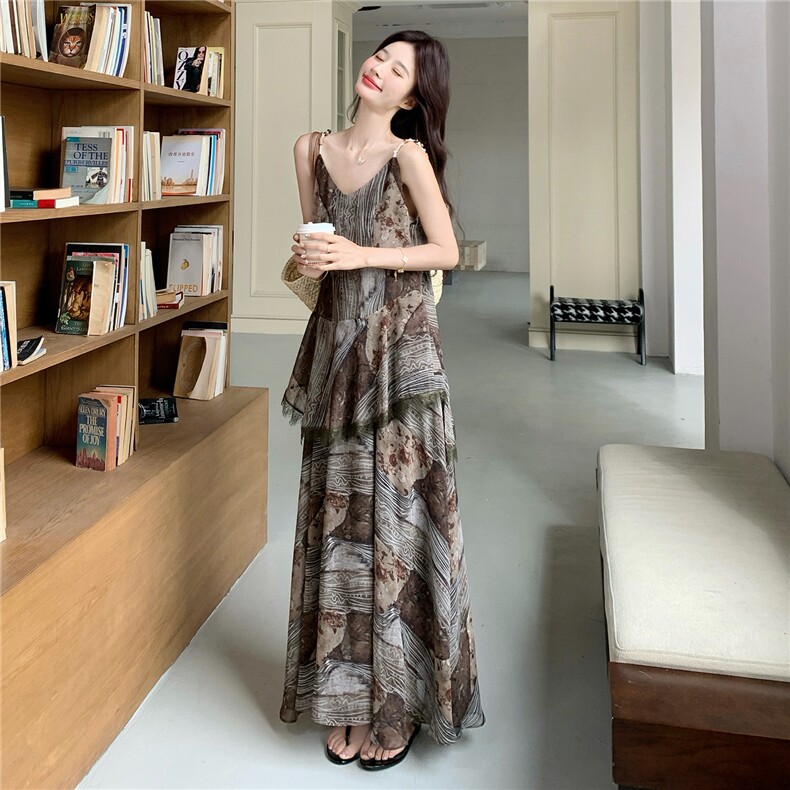 新款P200-K309度假风无袖碎花两件套女装,女装套装/套裙,网红馆