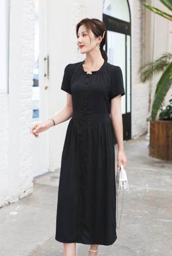 夏季新款连衣裙，女装连衣裙，艾伊贝雪