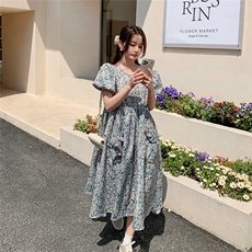 法式复古泡泡袖碎花连衣裙女夏2025新款文艺范设计感小众独特长裙，女装连衣裙，浙宝189